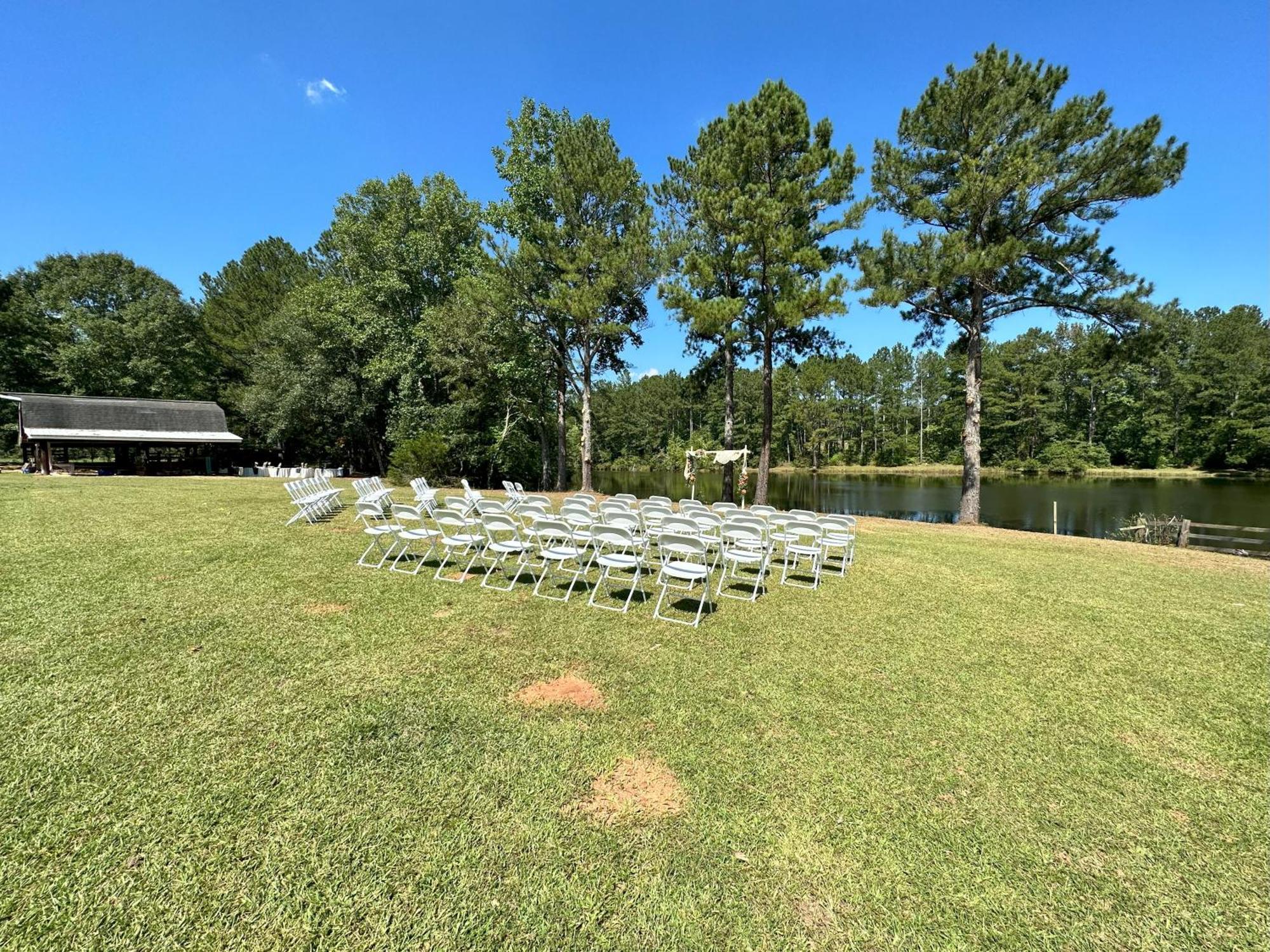 Refuge Ranch Retreat Log Cabin Lake 53+ Acres لوكوست غروف المظهر الخارجي الصورة